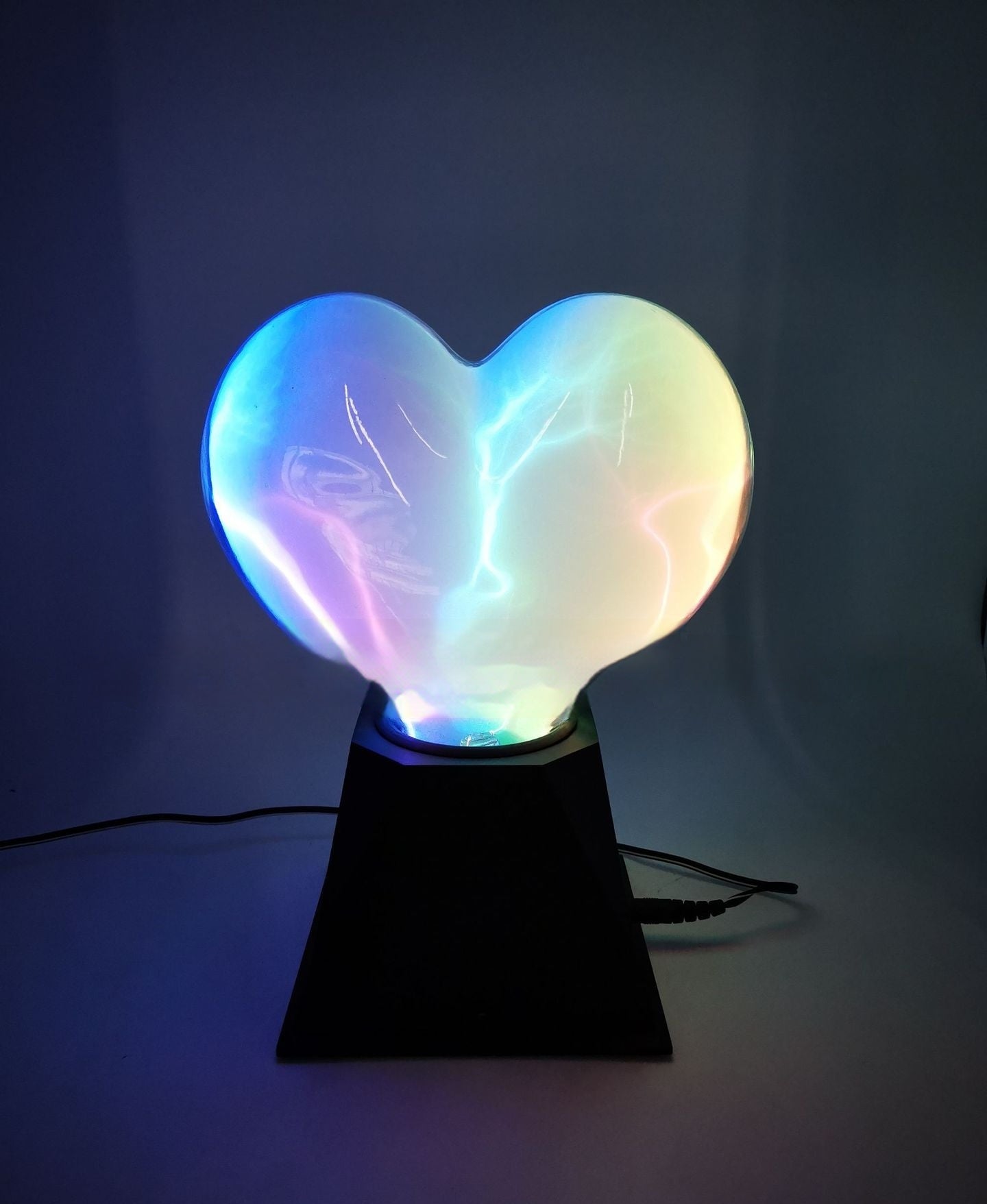 Supply 6-inch Shape Electric Ion Lamp Electric Ion Magic Plasma Heart Glow Ball